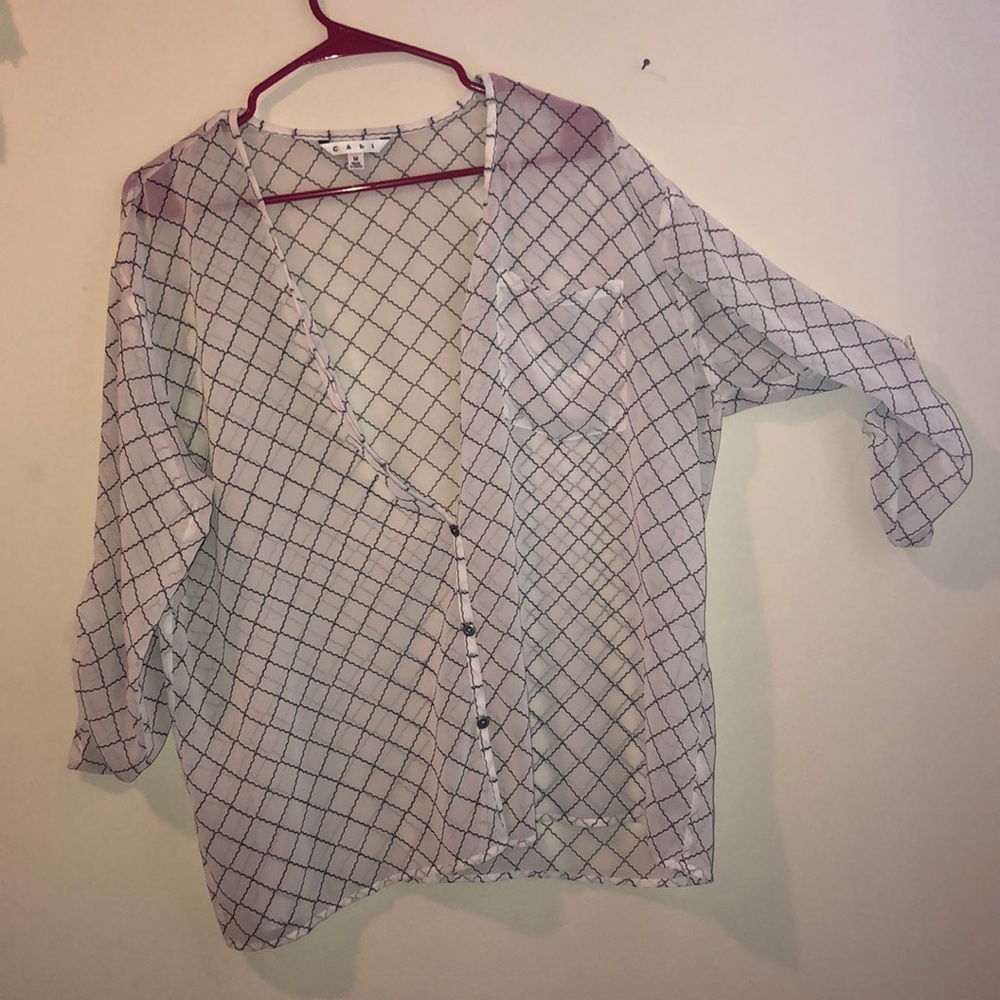 3/4 sleeve shirt